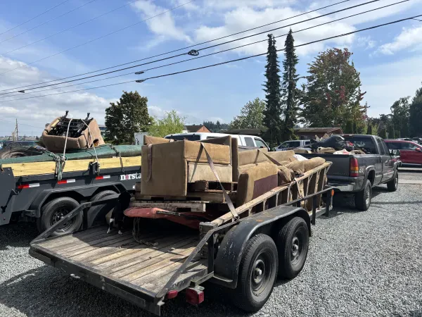 Fidalgo Hauling & Disposal - photo 2