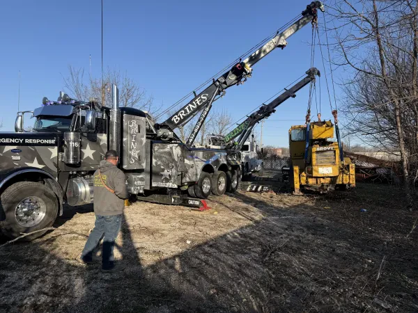 Brines Towing Service - photo 4