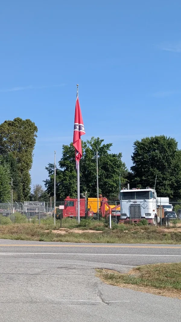 Erwin's towing - photo 2