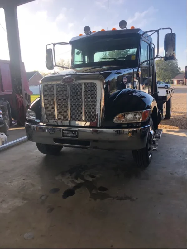 Theriot Towing & Recovery LLC - photo 2