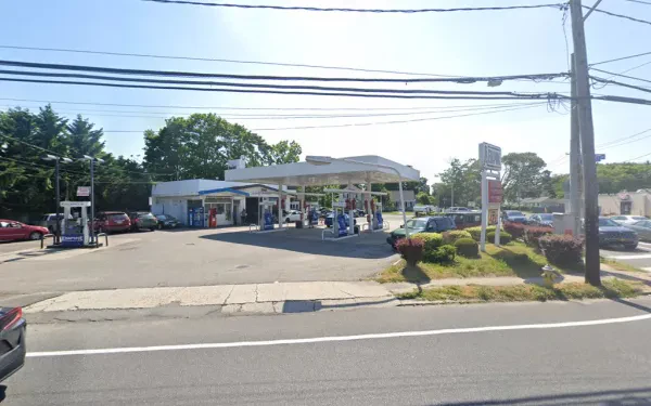 Bohemia Auto Center - photo 2