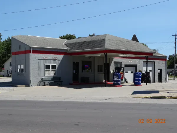 Rock Port Oil & Tire - photo 2