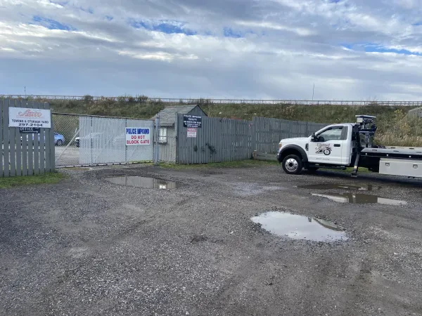 United Auto Towing - photo 4