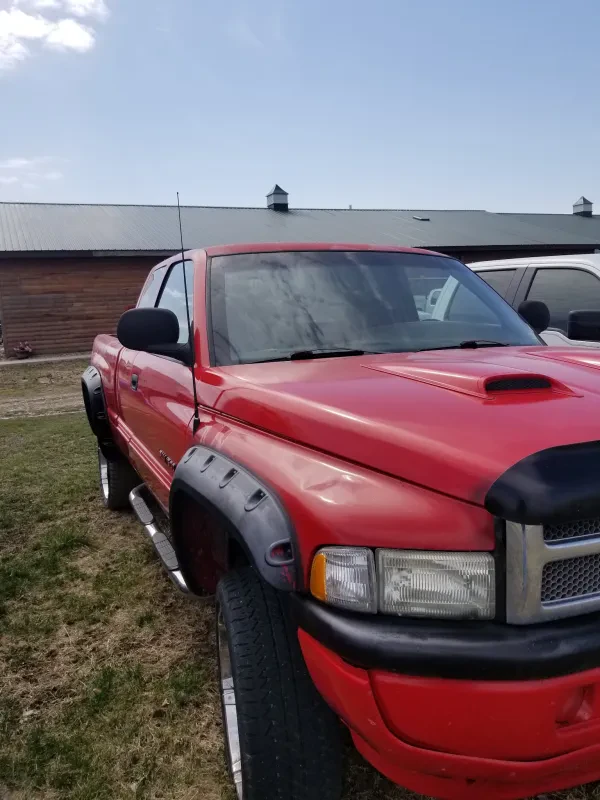 Richard's Used Autos - Used Car Dealer Sales Kirksville, MO - photo 3