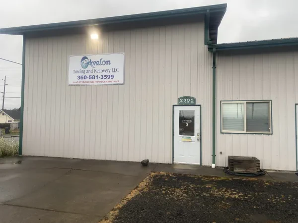 Avalon Towing and Recovery - photo 4