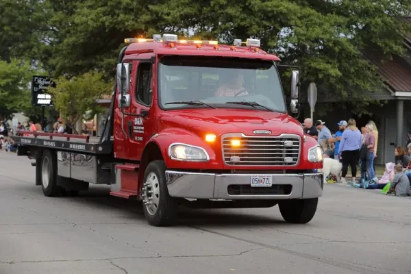 D & K Truck Repair and Towing - photo 3