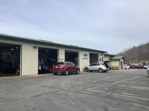 Tri-State Auto Outlet - photo 4