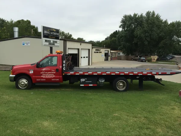 Oswalt Collision Center - photo 2