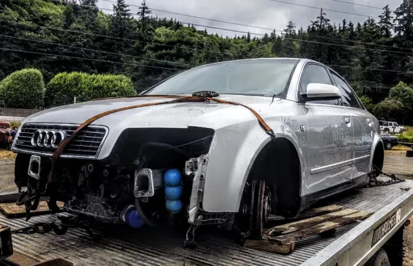 Sideline Auto Wrecking Inc - photo 3