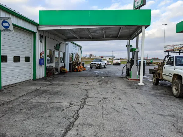 Rick's Service & Tire - photo 2