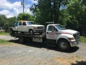 Johnny's Towing