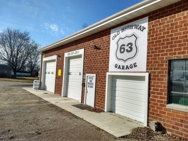 Old Highway 63 Garage - photo 3