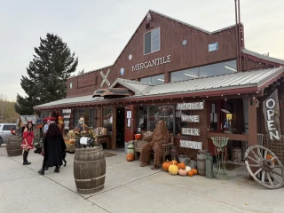 Crouch Mercantile & Country Store