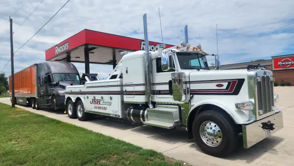 JSH Truck Repair & Towing - photo 2