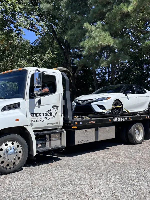 Tick Tock Towing - photo 3