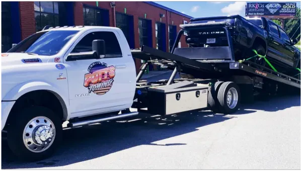 Potts Towing - photo 3