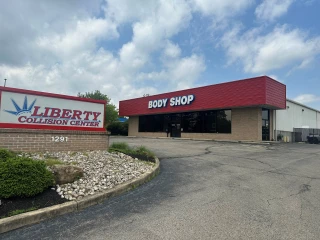 Liberty Collision Center - Franklin