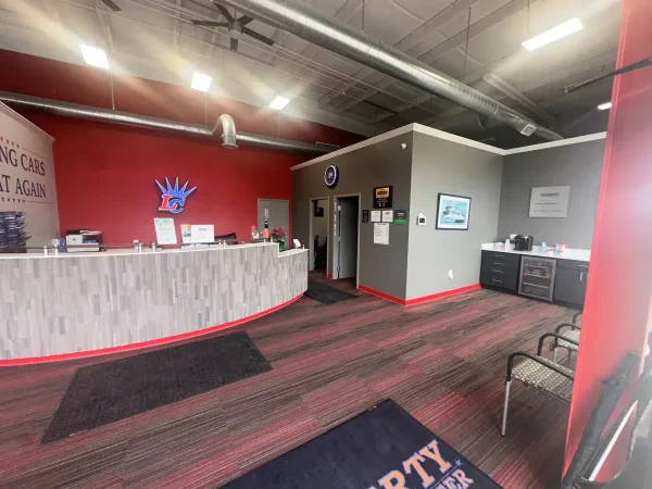 Liberty Collision Center - Franklin - photo 2