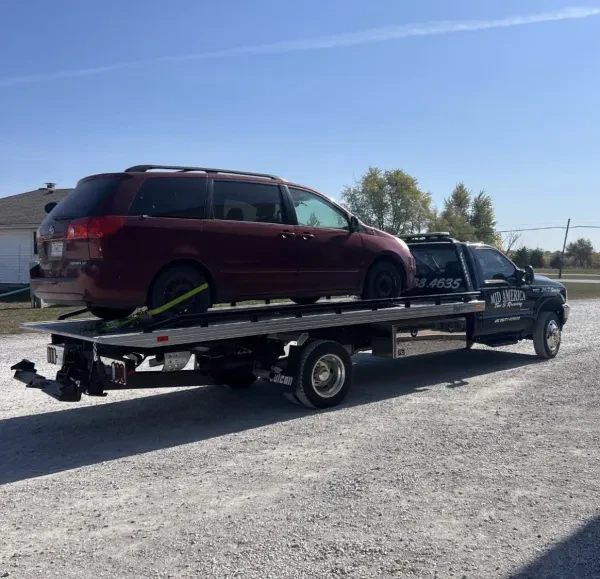 Mid America Tow LLC - photo 2