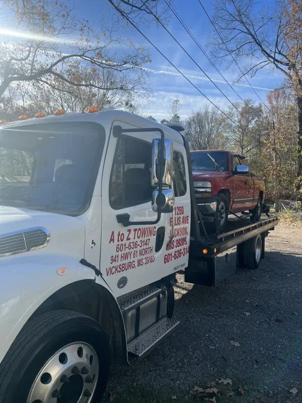 A To Z Towing - photo 2