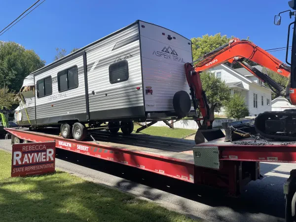 Sunny Acres Towing - photo 3