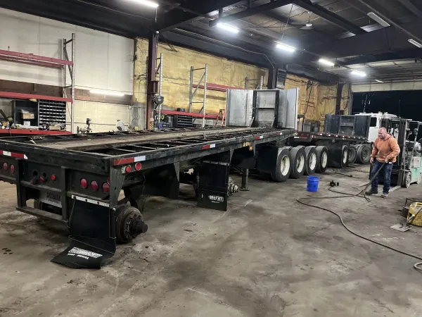 Illiana Semi Truck & Trailer Recycling - photo 2