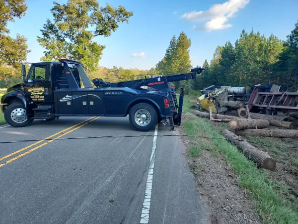 Warren's Towing & Recovery - photo 2