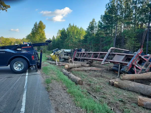 Warren's Towing & Recovery - photo 3