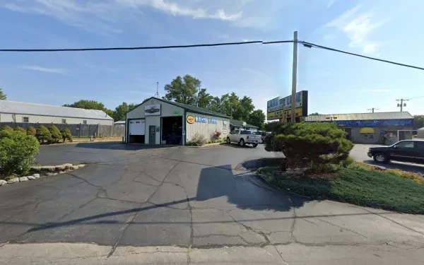 Lake Lube Auto Repair - photo 3