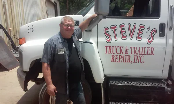 Steve's Truck & Trailer Repair INC - photo 4