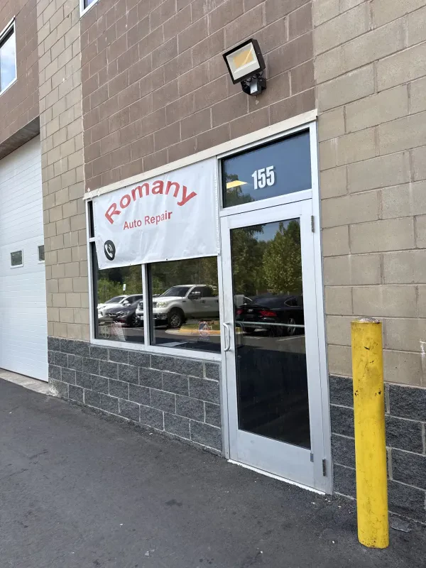 ROUMANI AUTO AND TOWING LLC - photo 4