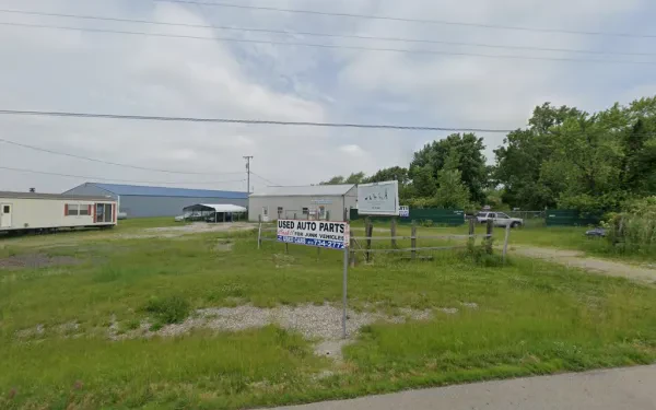 Clem's Auto Sales & Parts - photo 3
