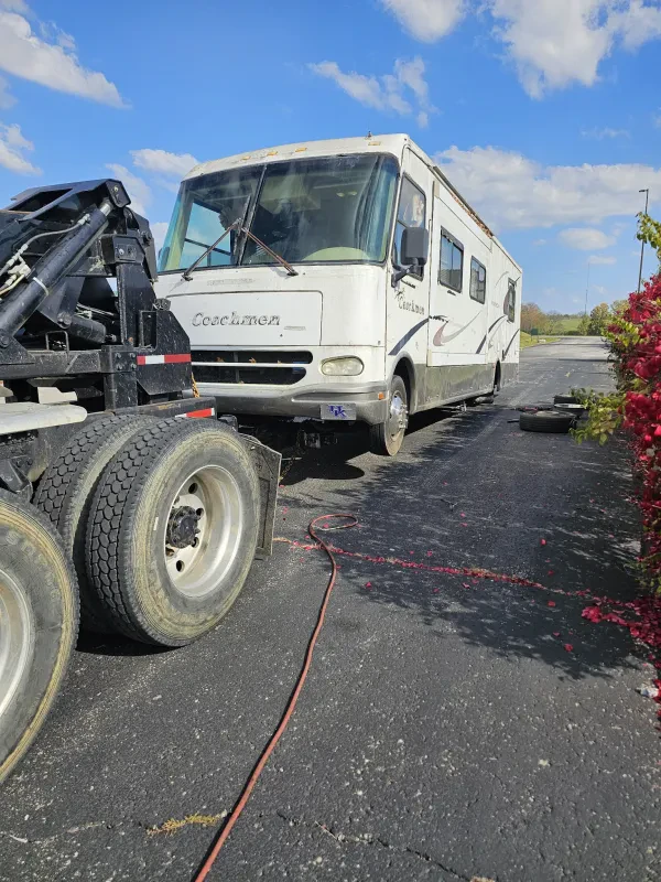Eastgate Towing - photo 4
