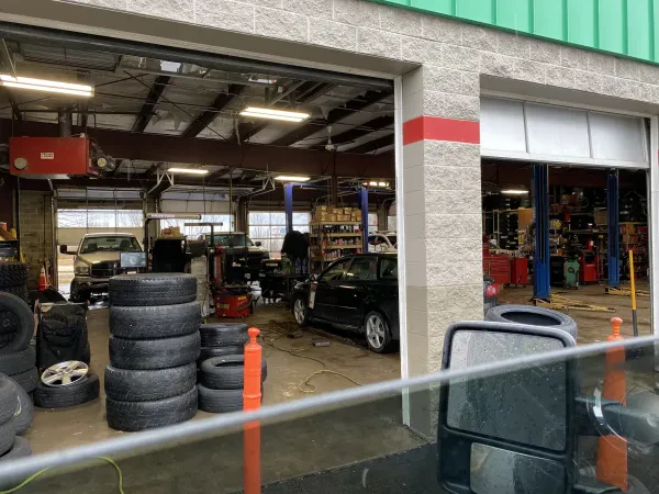 Plaza Tire Service - photo 4