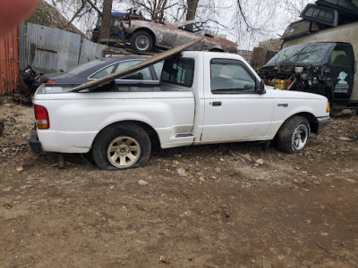 Todo Auto Wrecking & Cash For Junk Cars Inc. JunkYard in Aurora (IL) - photo 3