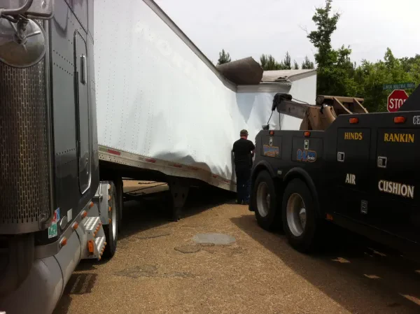 Ward's Wrecker Service Inc. - photo 4