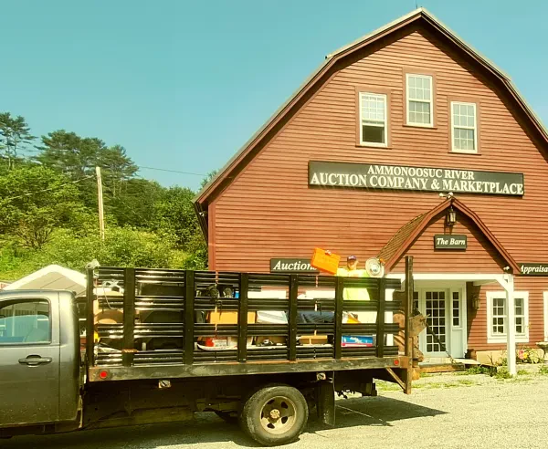 Junk Lady, LLC - photo 4