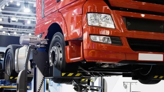 Bushnell Truck Repair & Towing Inc