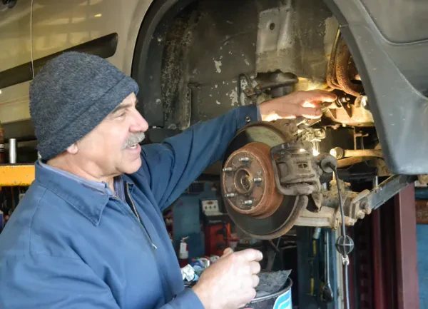 Rob's Auto Service Inc - photo 2