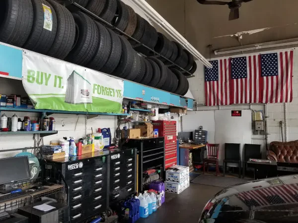Brookville Auto Service Shop - photo 3