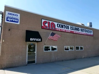 Center Island Auto Body