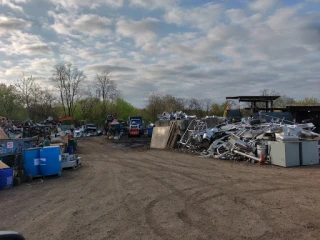 Central Jersey Recycling JunkYard in Edison Township (NJ) - photo 2