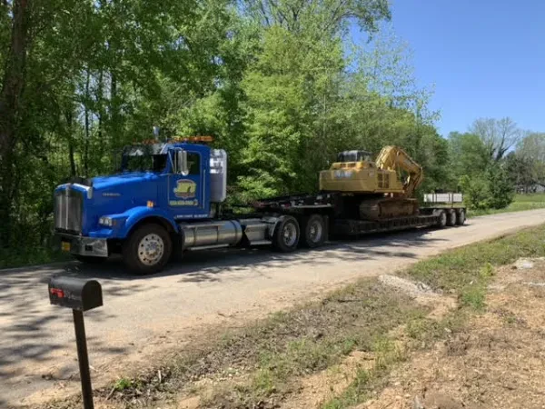Jay's Auto Repair & Towing LLC - photo 3