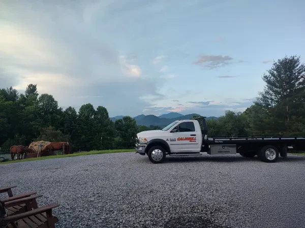 Caldwell's Towing Service - photo 2