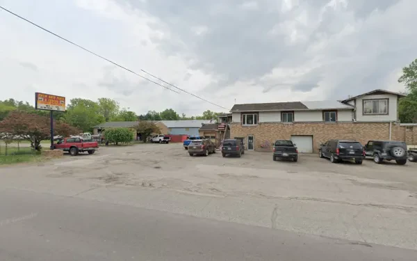 Owen Auto Parts and Towing Inc. - photo 3