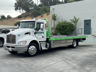 Navarro's Towing