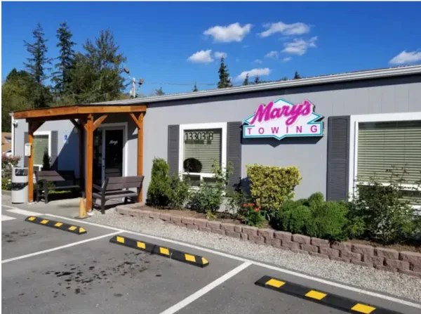 Mary's Towing, Inc. - photo 2