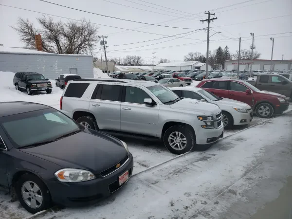 Dahlstrom Motors, Inc. - photo 2