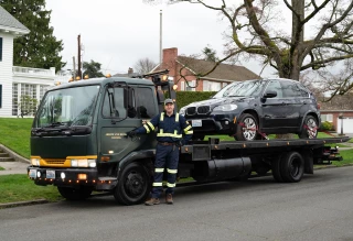 Arrow and Hook Towing