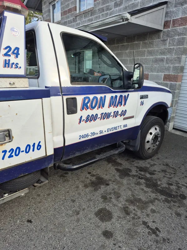 Ron May Towing - photo 2